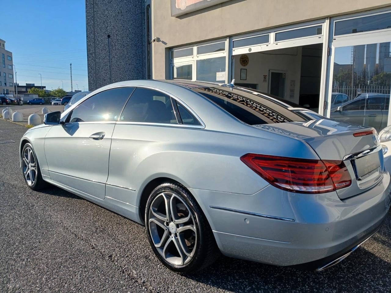 Mercedes-benz E 220 E 220 CDI Coupé Executive