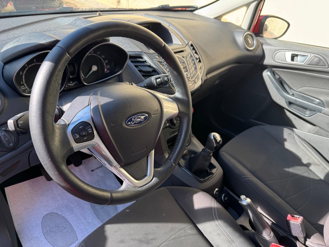 Ford Fiesta 1.4 5p. Bz.- GPL Titanium