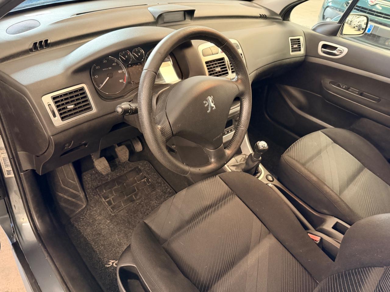 Peugeot 307 1.6 16V HDi 90CV Station XT