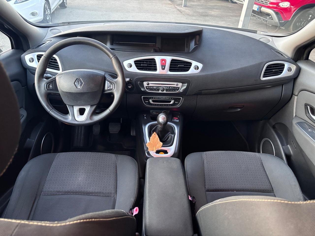 Renault Scenic Scénic X-Mod 1.5 dCi 110CV Dynamique