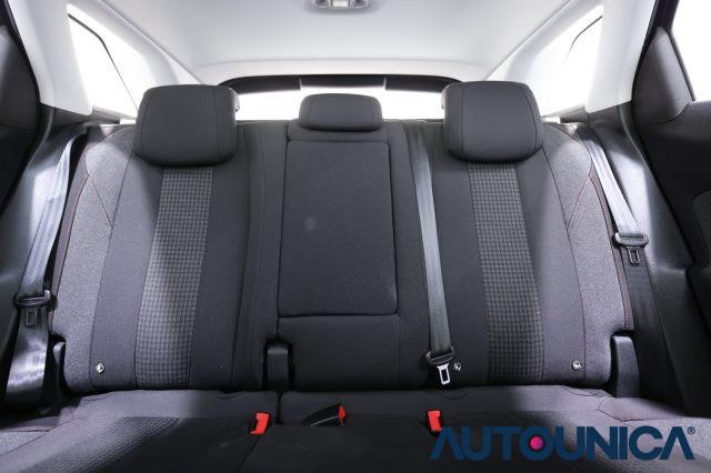PEUGEOT 3008 BLUEHDI 130 S&S EAT8 ALLURE FARI LED NEOPATENTATI