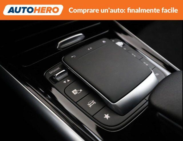 MERCEDES-BENZ GLB 200 d Automatic Premium