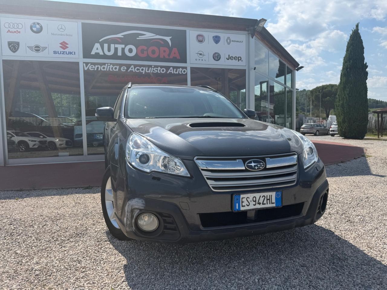 Subaru OUTBACK 2.0D Trend Leather