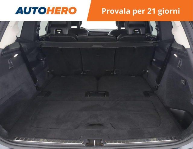 VOLVO XC90 B5 (d) AWD Geartronic 7 posti Momentum Pro