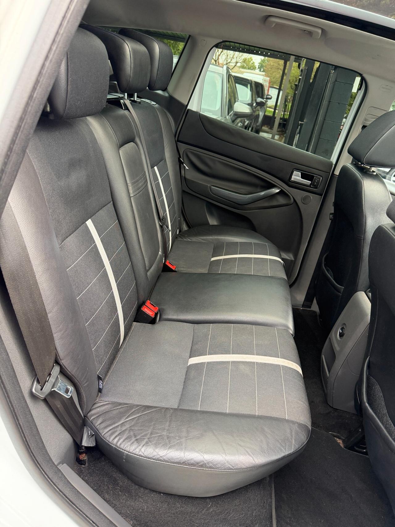 Ford Kuga 2.0 TDCi 136 CV 4WD Titanium DPF