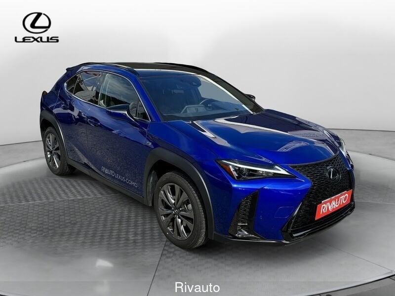 Lexus UX Hybrid Design