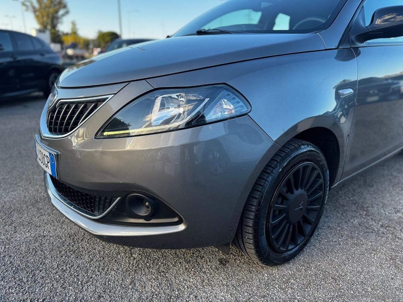LANCIA Ypsilon 1.0 FireFly 5p.S&S Hybrid Silver