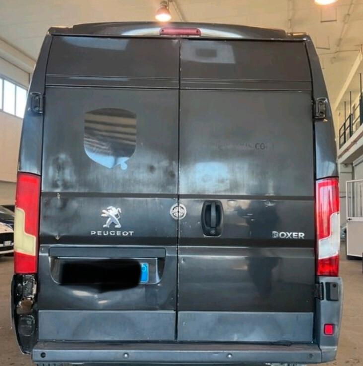 Furgone Peugeot boxer 2.2