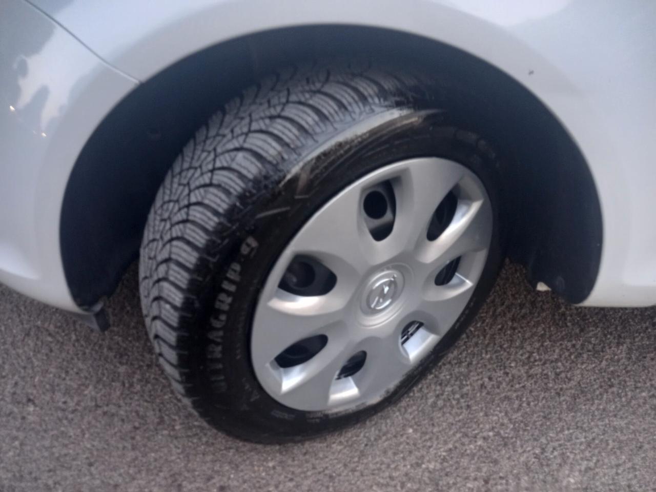 OPEL CORSA 1.3CDTI TETTO APRIBILE