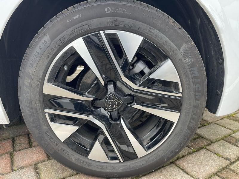 Peugeot 208 1.2 hybrid Allure 110cv e-dcs 6 - AZIENDALE