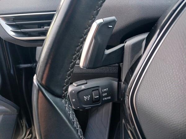 PEUGEOT 5008 1.5 BLUEHDi 130 CV EAT8 7 POSTI ALLURE PACK