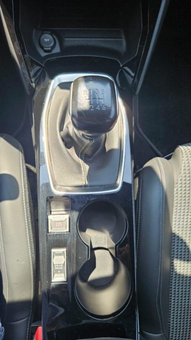 PEUGEOT 2008 BlueHDi 100 S&S Allure