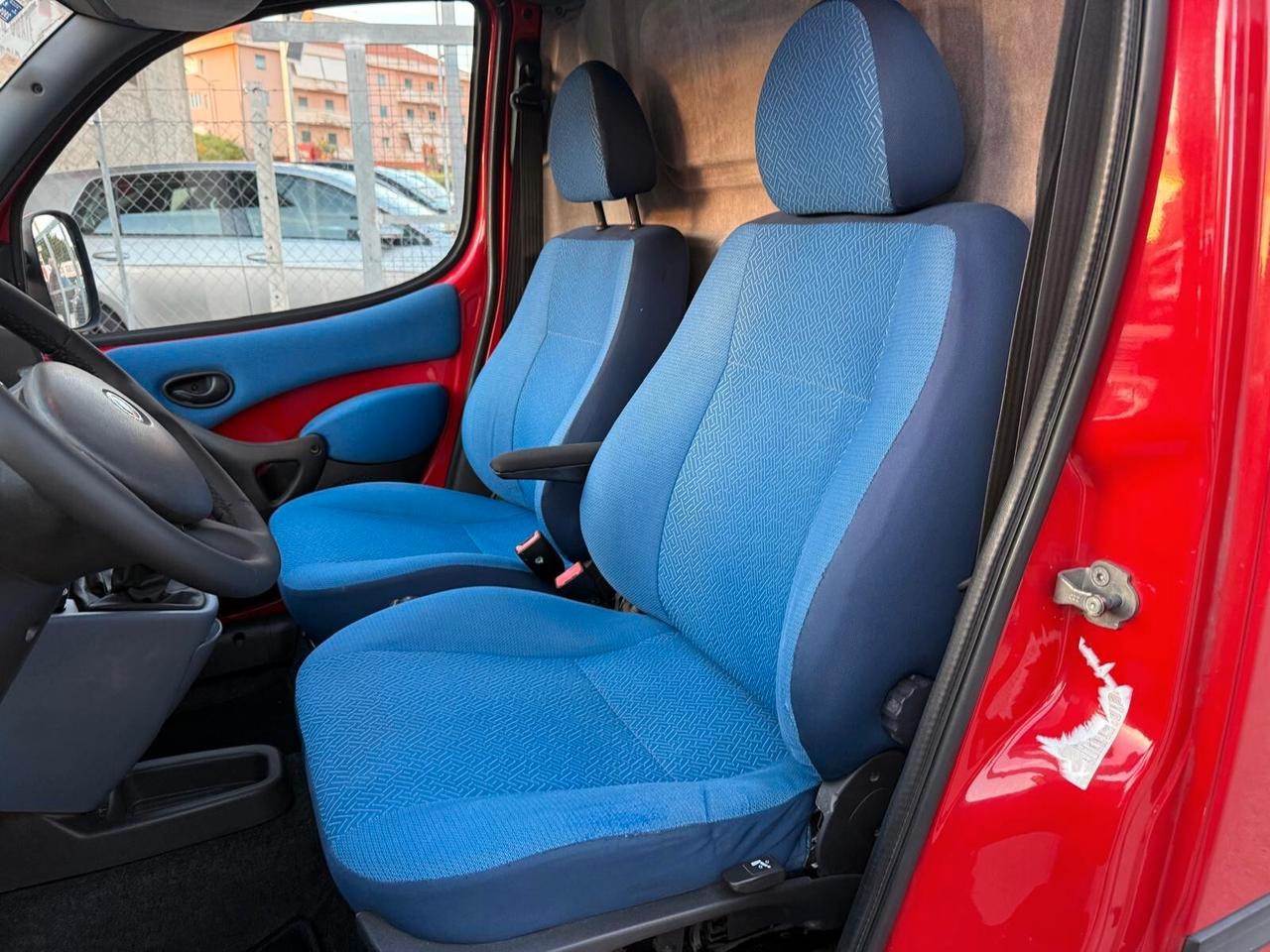 Fiat Doblo 1.9 JTD cat Cargo Lamierato