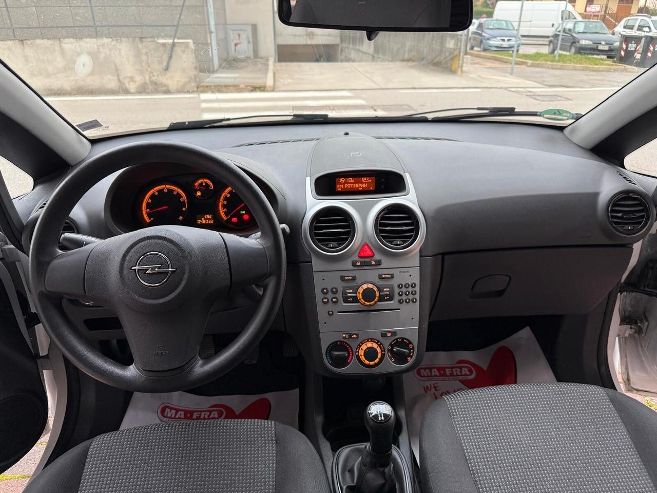 Opel Corsa 1.2 5 porte