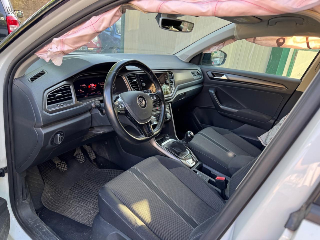 Volkswagen T-Roc 1.0 benzina sinistrata