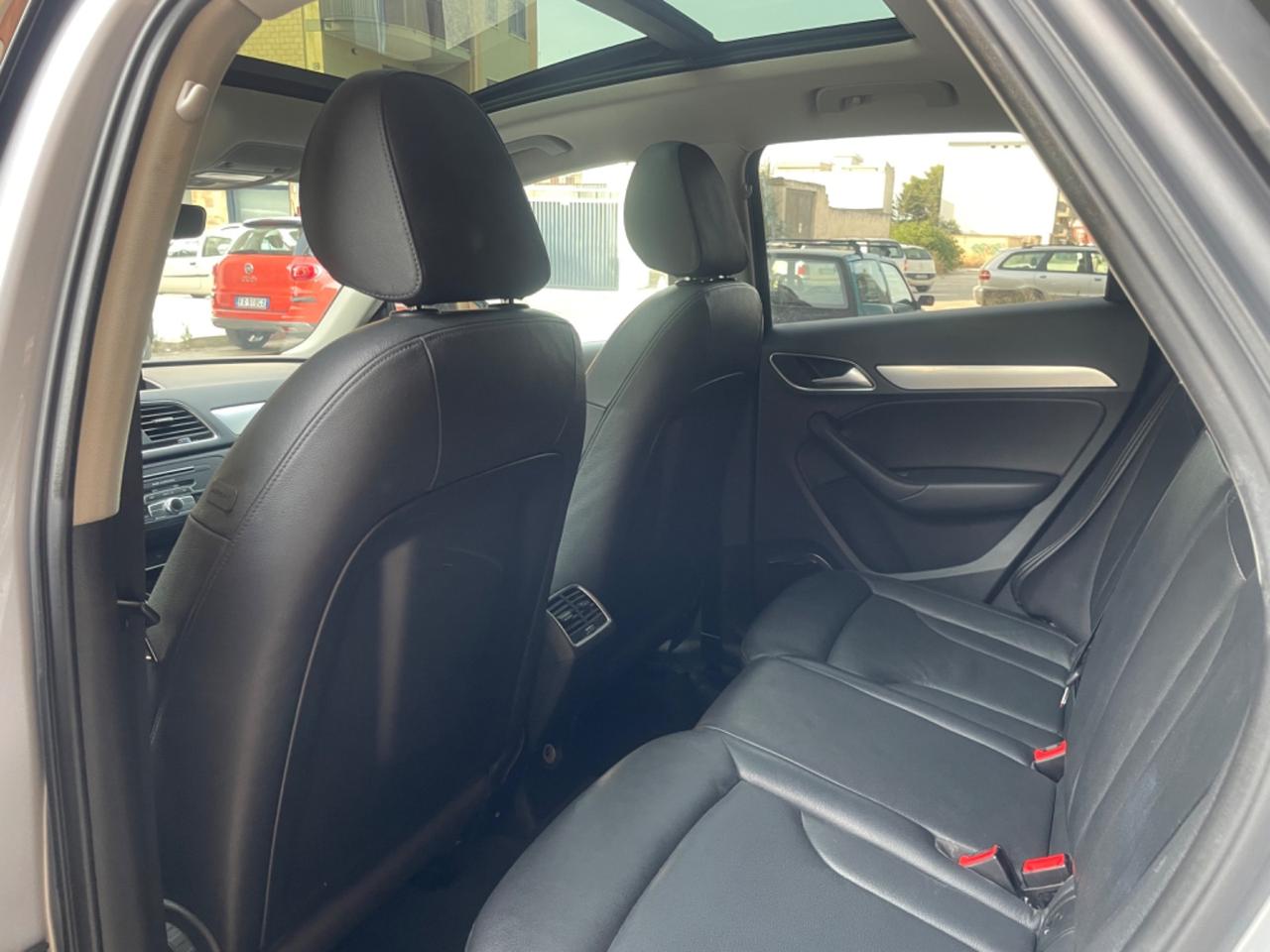 Audi Q3 2.0 TDI 150 CV SLINE COMPETITION TETTO NAVY PELLE XENO BOSE 19'