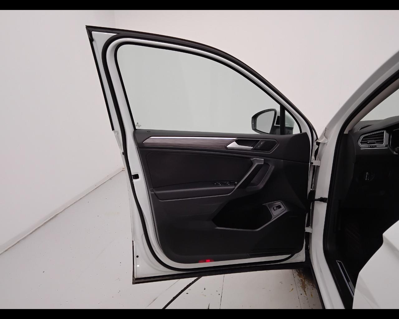 VOLKSWAGEN Tiguan II 2021 Allspace - Tiguan Allspace 2.0 tdi Elegance 150cv 7p.ti dsg