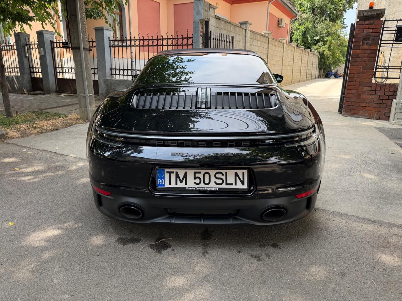 Porsche 911 992 Targa 4 GTS Total Black P. Approved