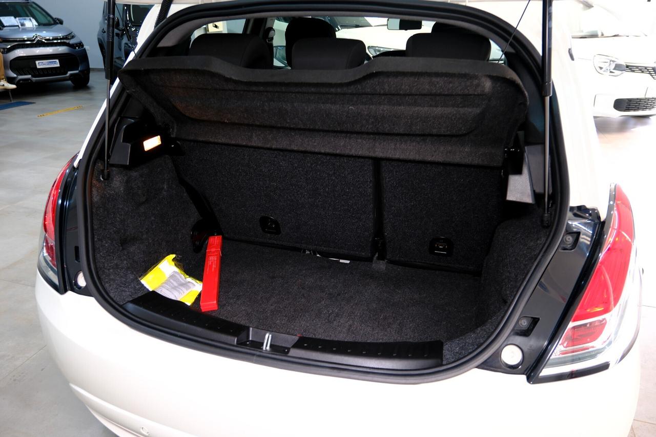 Lancia Ypsilon 1.0 HYBRID 70cv GOLD - 5° POSTO