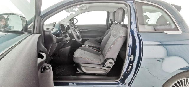 FIAT 500e Berlina 42 kWh La Prima