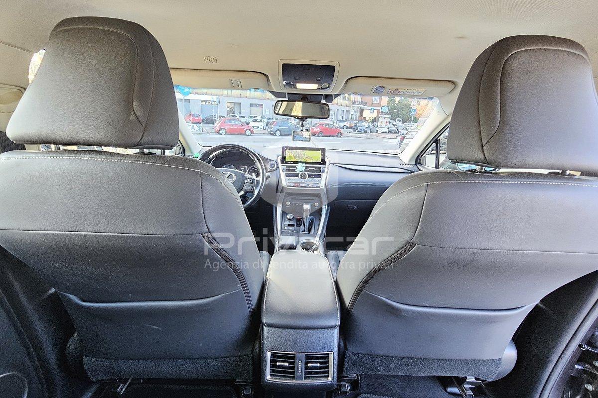 LEXUS NX Hybrid 4WD Business