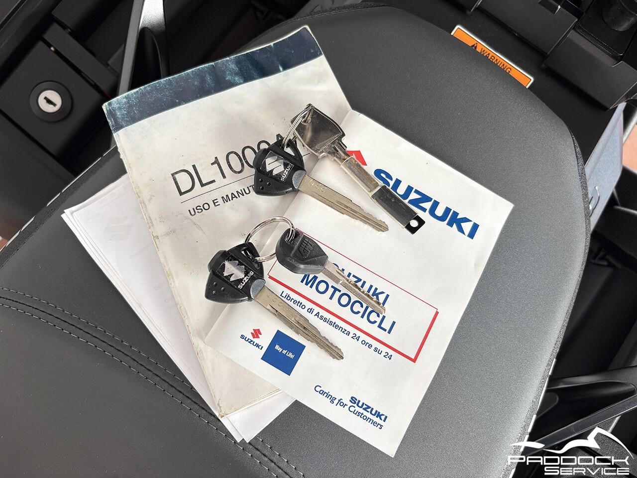 Suzuki V Strom DL 1000 solo 15.000 km ACCESSORIATA