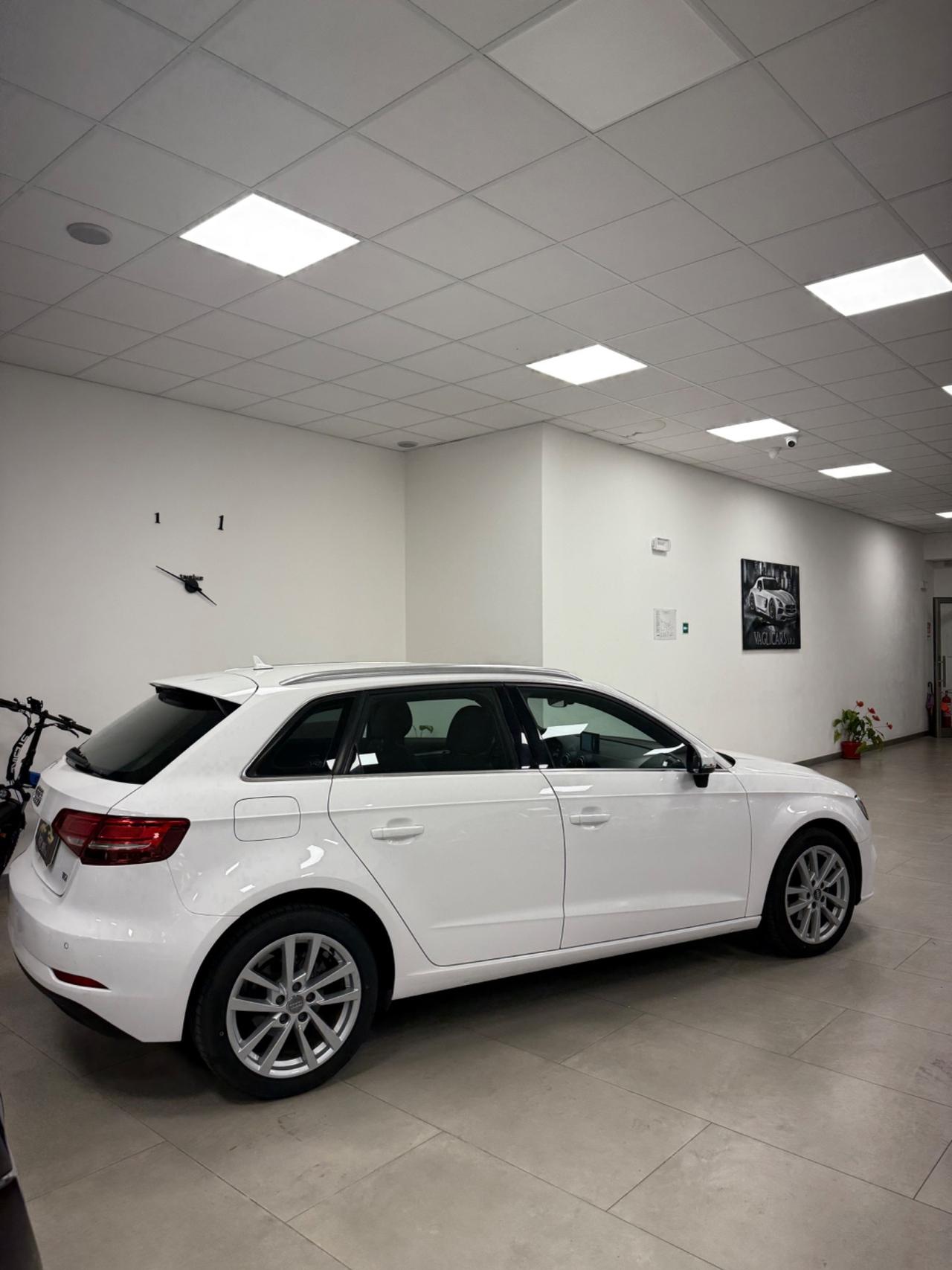 Audi A3 SPB 1.6 TDI S tronic Sport