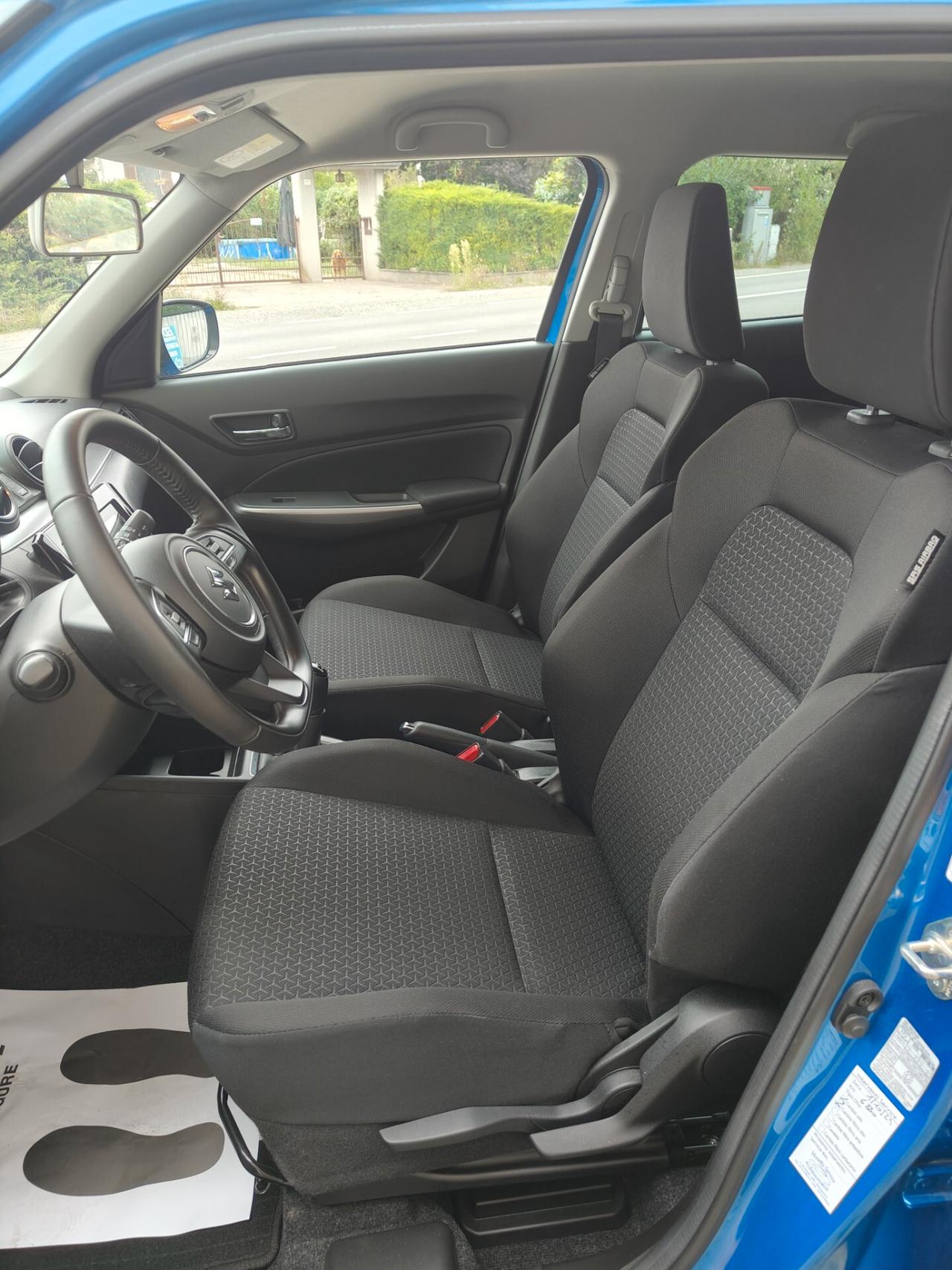 Suzuki Swift 1.2 Hybrid 4WD AllGrip Top
