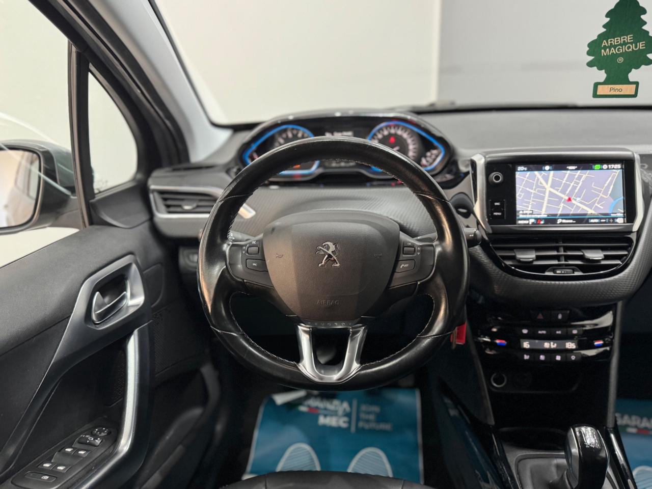 Peugeot 2008 PureTech 82 S&S Allure distribuzione fatta