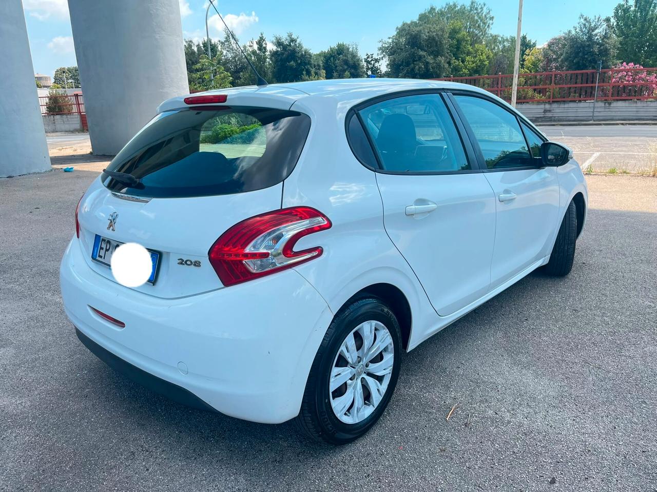 Peugeot 208 1.4 HDi 68 CV 5 porte "Active" perfetta!!!