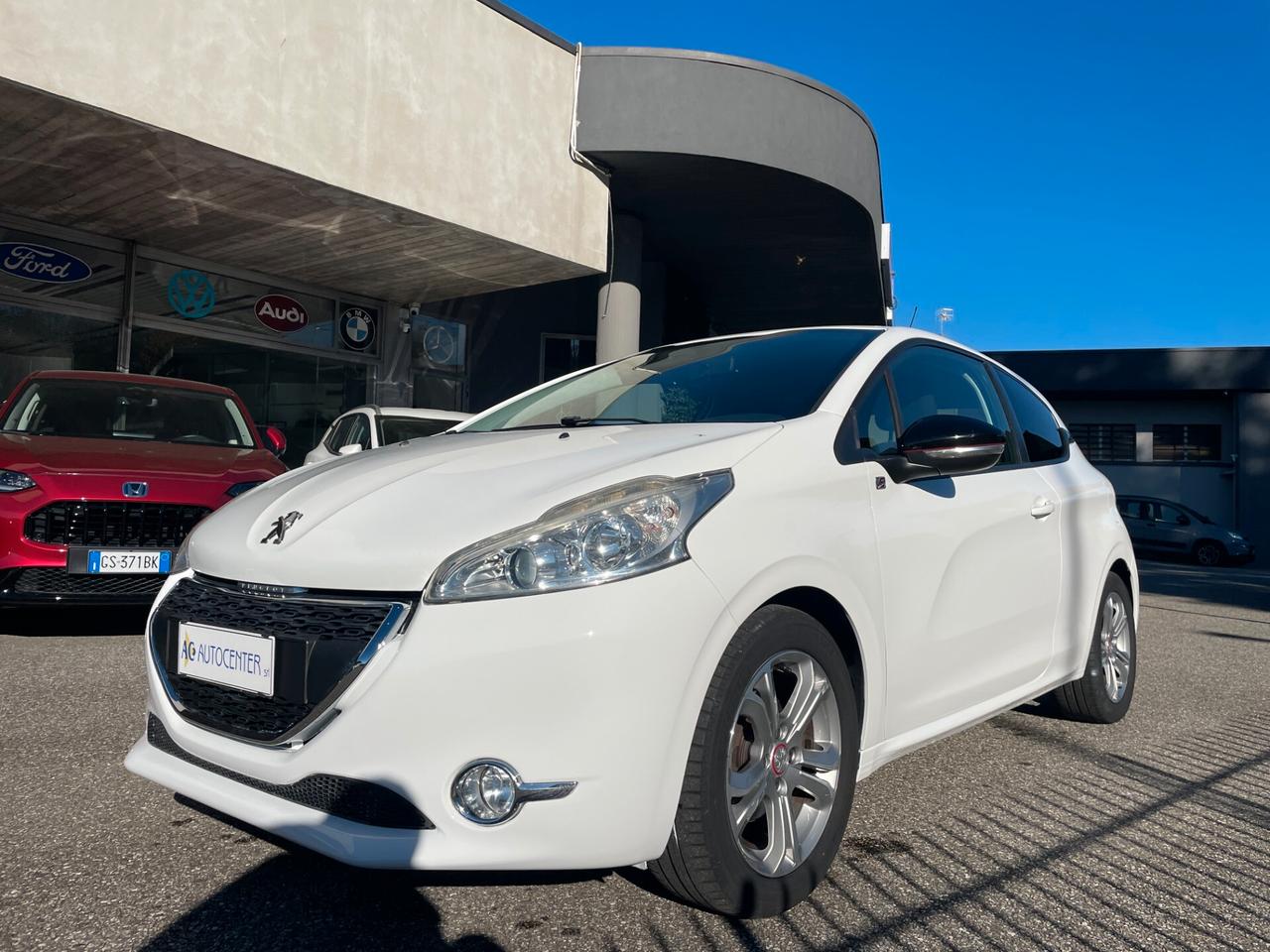 Peugeot 208 1.2 VTi 82 CV 3 porte Serie Speciale S
