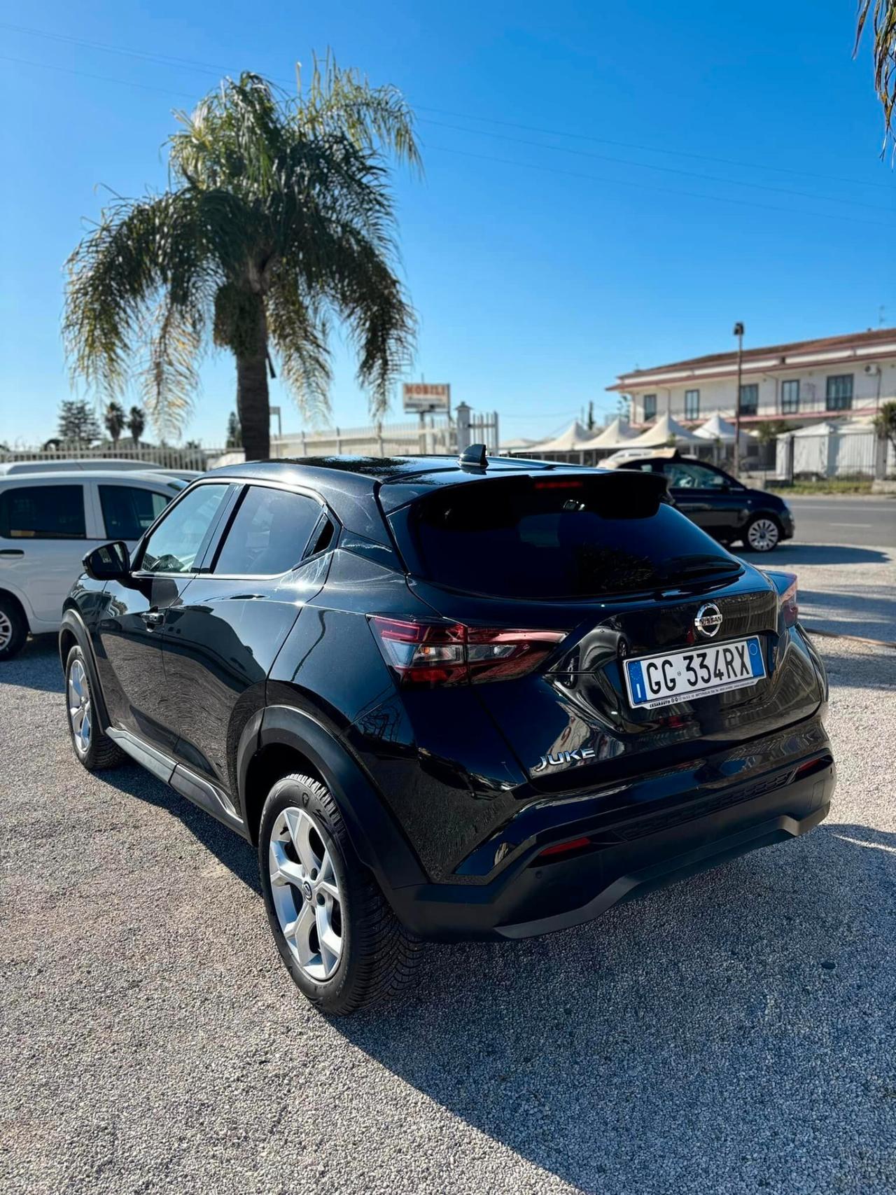 Nissan Juke 1.0 DIG-T 114 CV N-Connecta