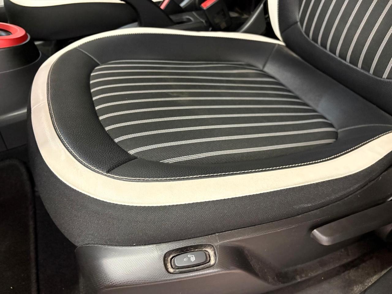 Renault Twingo Electric Urban Night