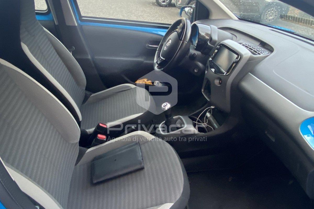 TOYOTA Aygo Connect 1.0 VVT-i 72 CV 5 porte x-cool