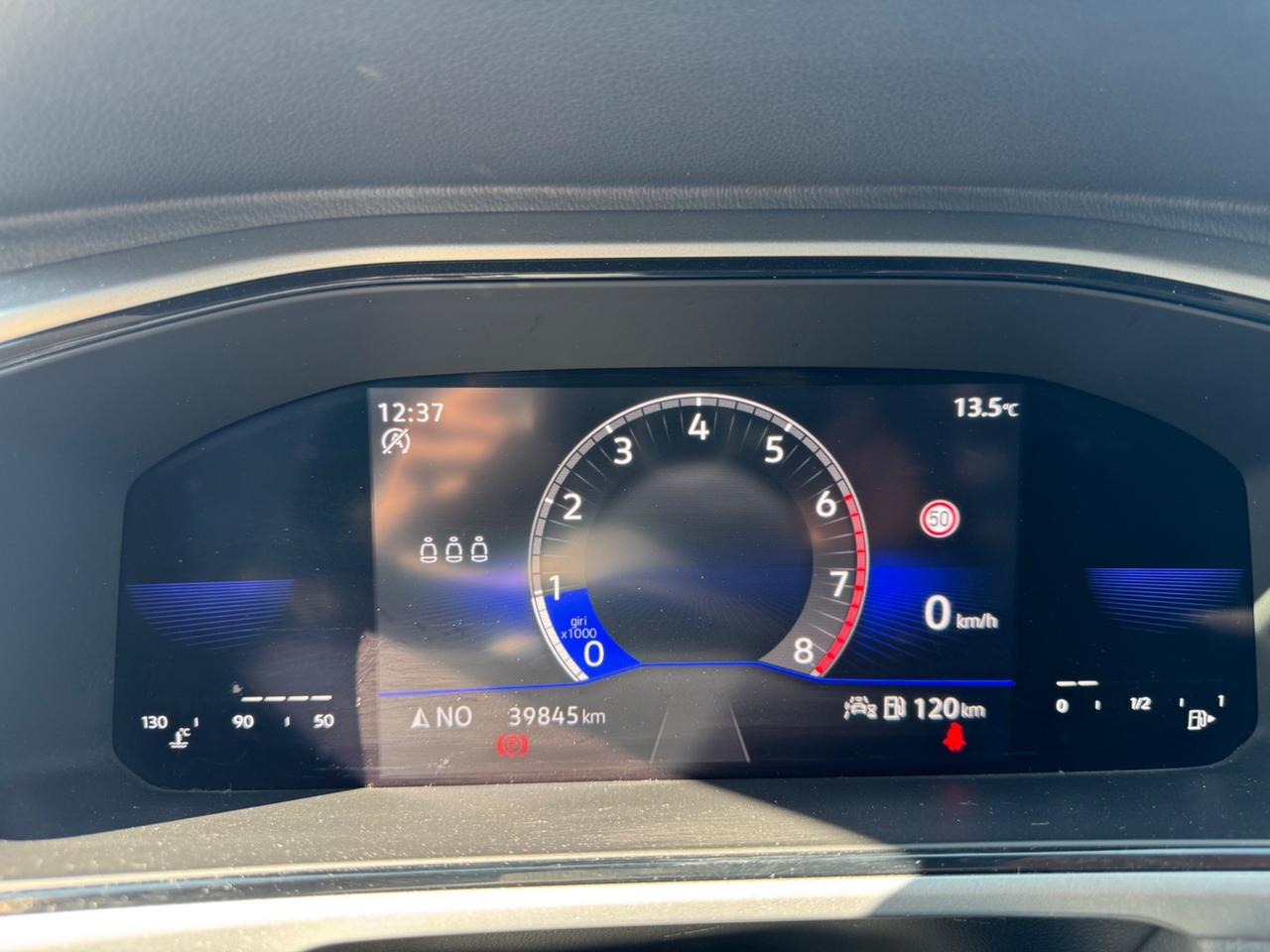 Volkswagen T-Roc 1.0 TSI Style ADATTA A NEOPTANTATI