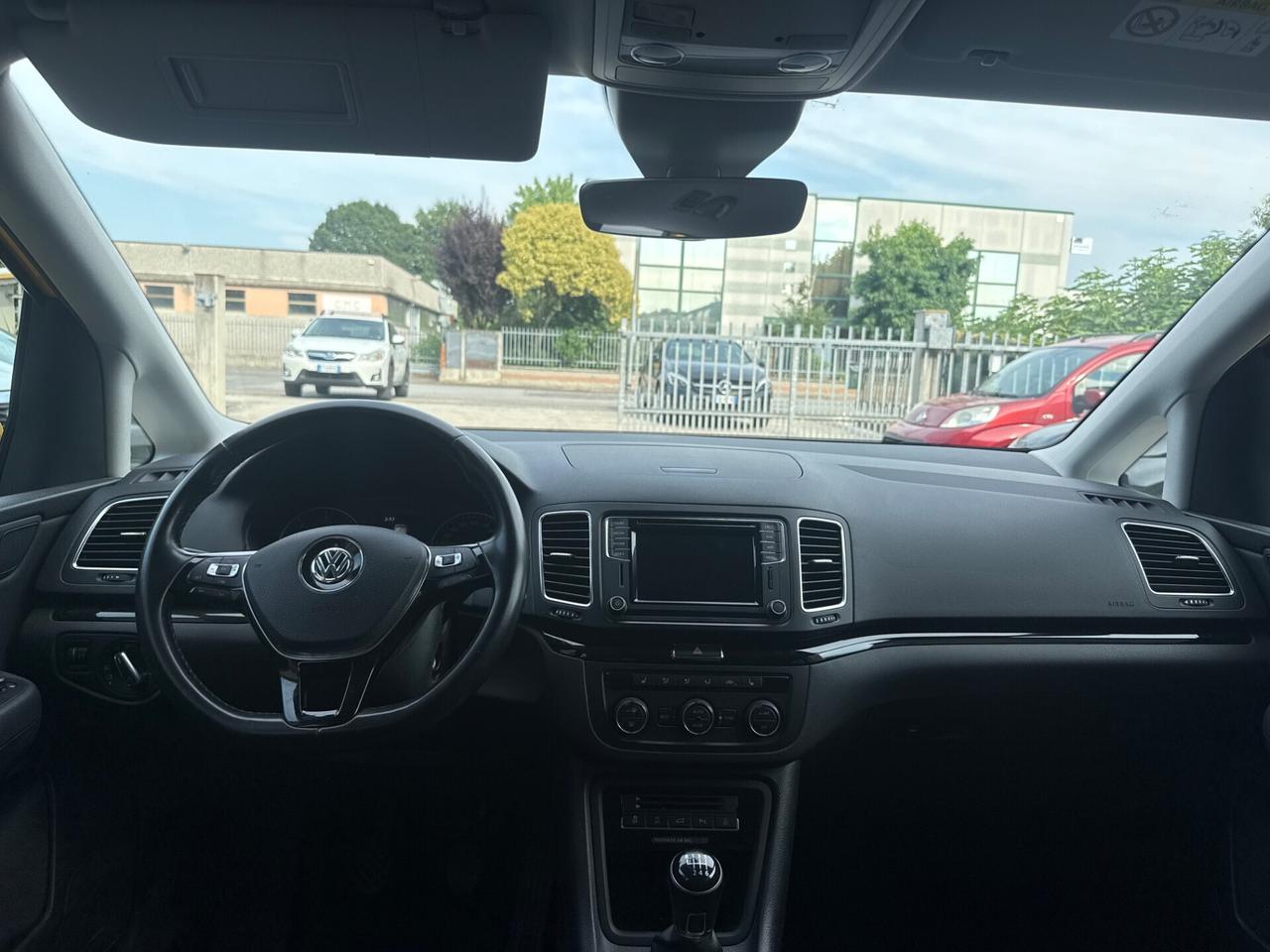 Volkswagen Sharan 2.0 TDI. 5 posti 150 CV SCR Business BlueMotion Technology