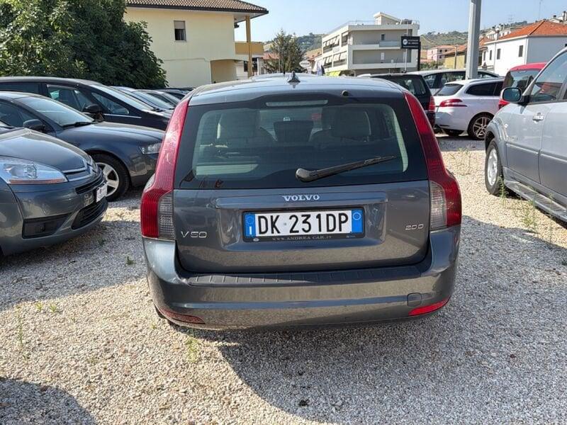 Volvo V50 V50 1.6d Momentum