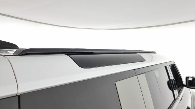 Land Rover Defender 110 3.0D I6 200 CV AWD Auto SE Autocarro N1