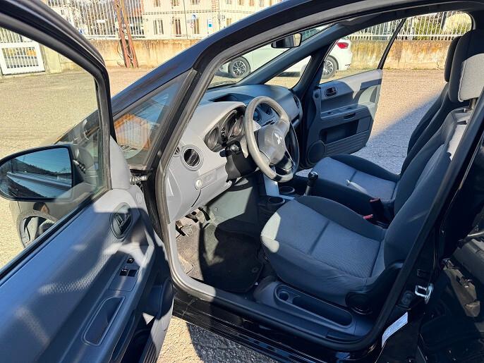 Mitsubishi Colt 1.1 12V 5p. Invite