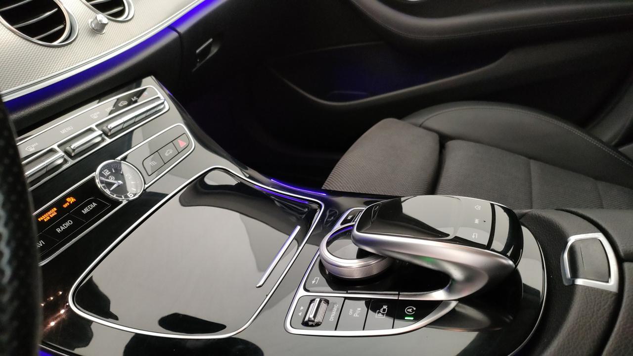 Mercedes-Benz E 220 d Business Sport 4matic auto