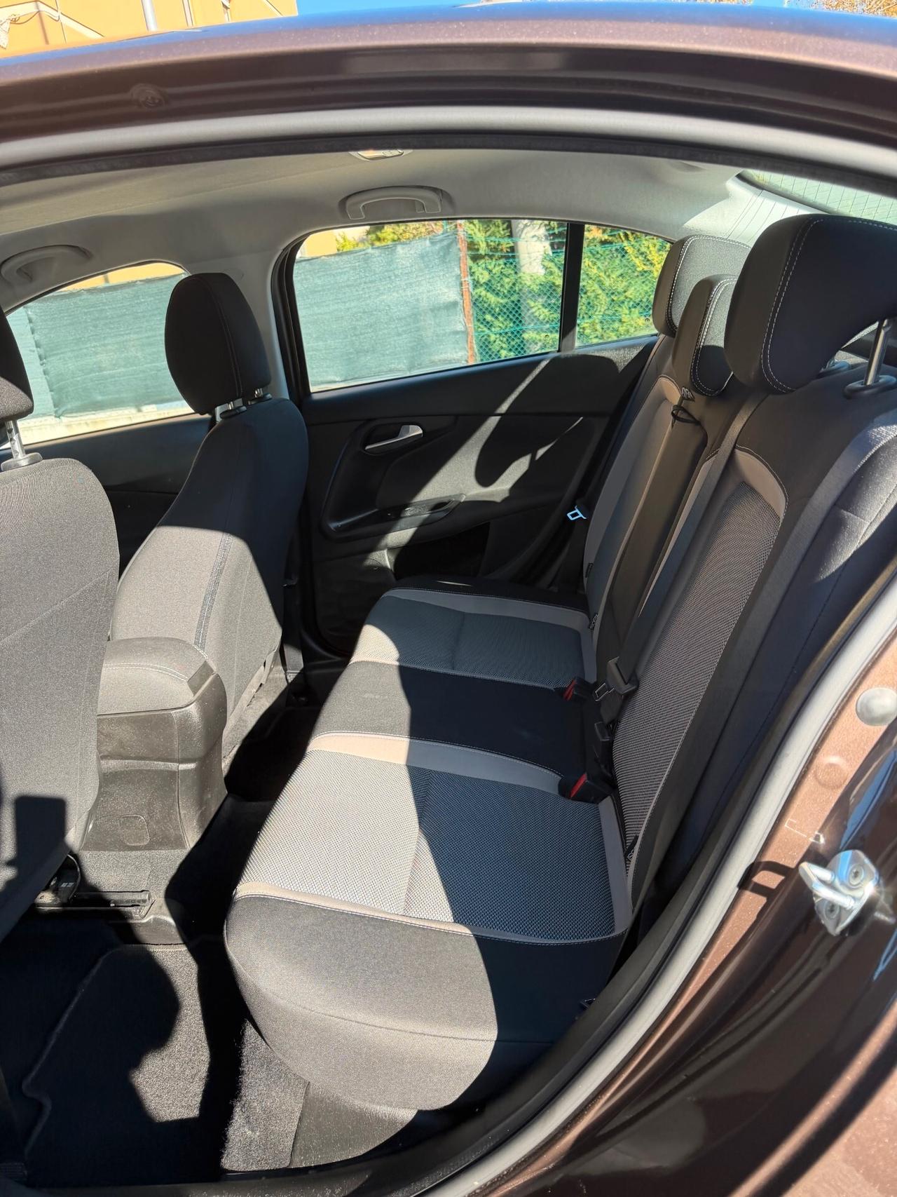 Fiat Tipo 1.4 - NEOPATENTATI - 12 MESI DI GARANZIA -