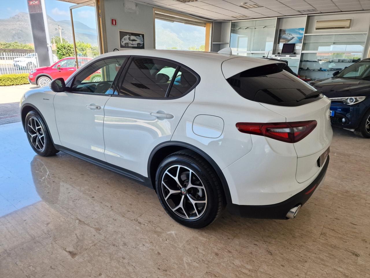 Alfa Romeo Stelvio AT8 Super 2020