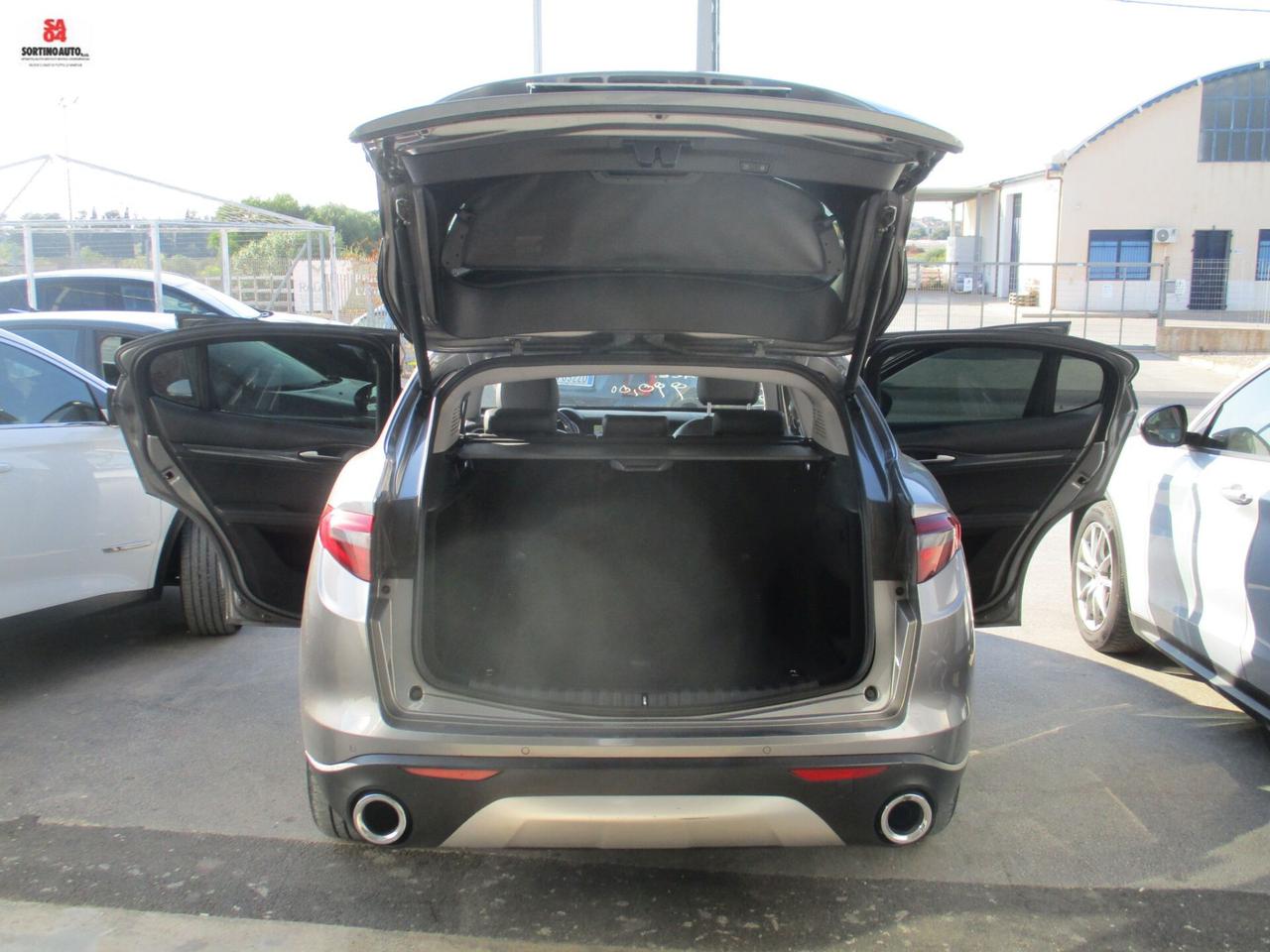 A.R. Stelvio 2.2 Turbodiesel 210cv AT8 Q4 CERCHI DA 20- NAVI GRANDE