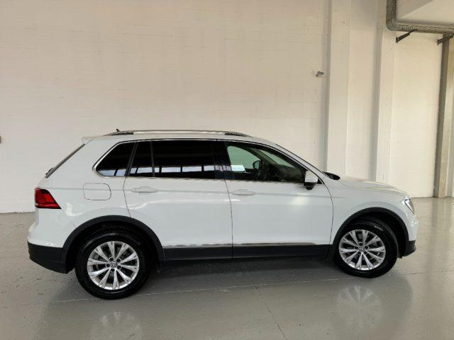 VOLKSWAGEN Tiguan 2.0 TDI SCR DSG Business BlueMotion Technology