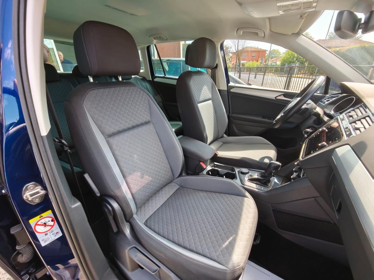 Volkswagen Tiguan 2.0 TDI SCR DSG 4MOTION Business