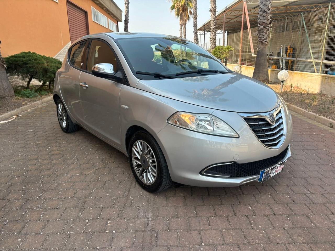 Lancia Ypsilon 1.3 MJT 16V 95 CV 5 porte S&S Platinum/*