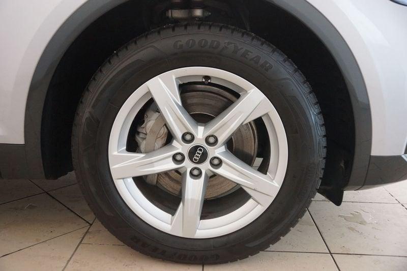 Audi Q5 35 TDI Business Advanced S tronic hybrid