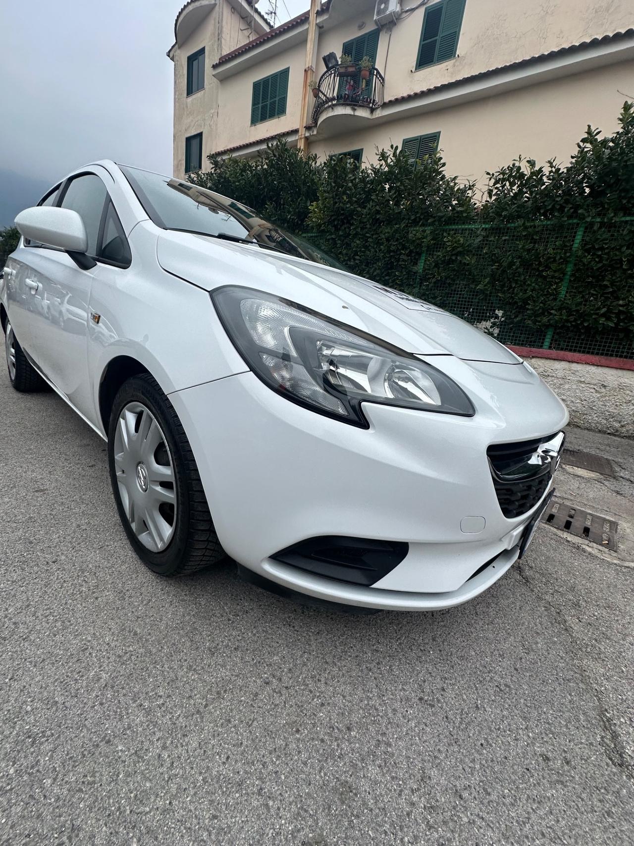 Opel Corsa 1.2 5 porte Innovation