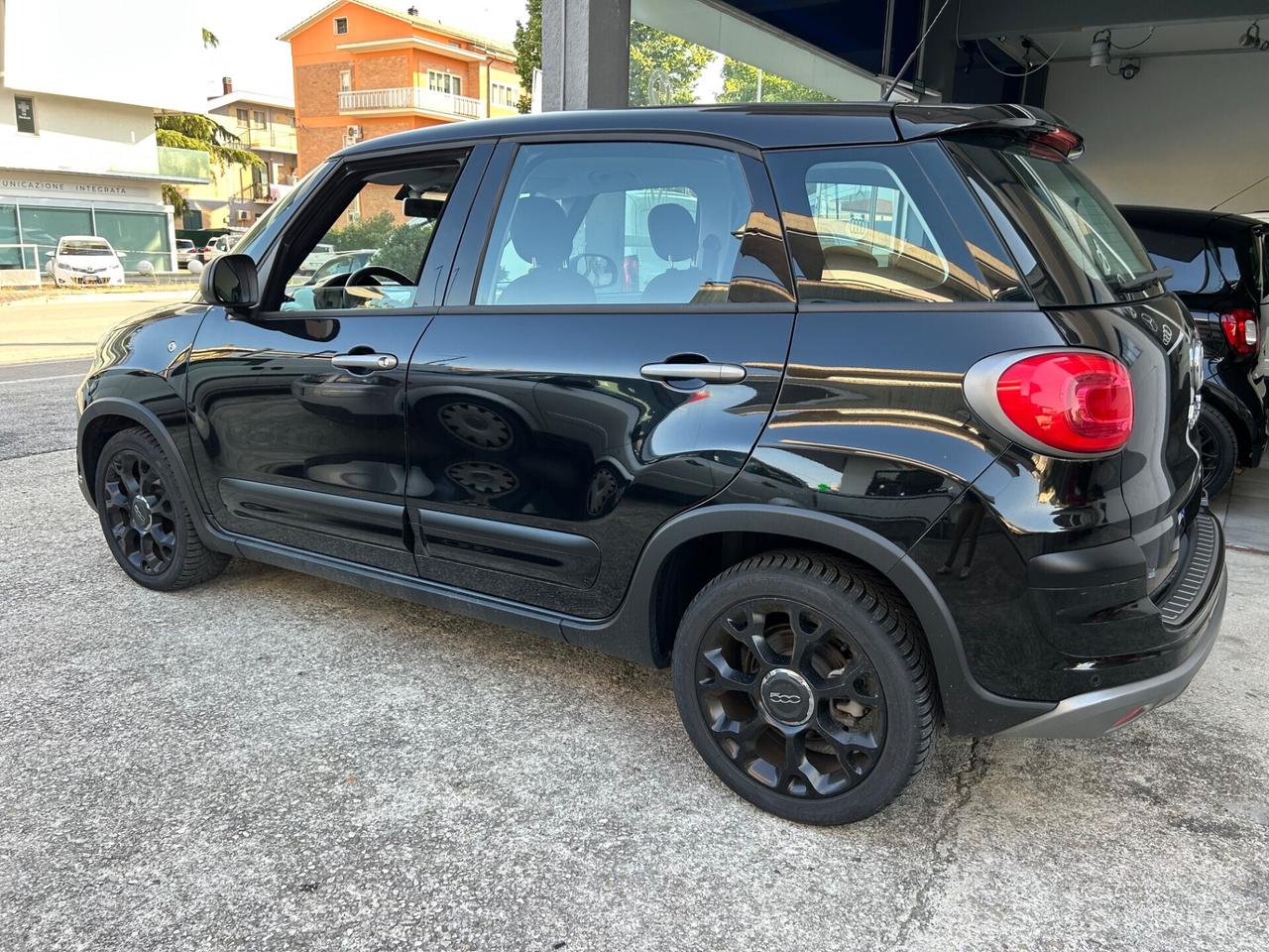 Fiat 500L 1.6 MJT diesel 120 CV Cross ( 70.000 KM )