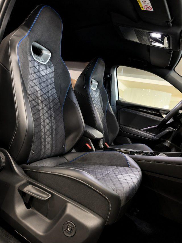 VOLKSWAGEN Tiguan R-Line DSG 2.0 TDI 150 CV Alcantara Aziendale
